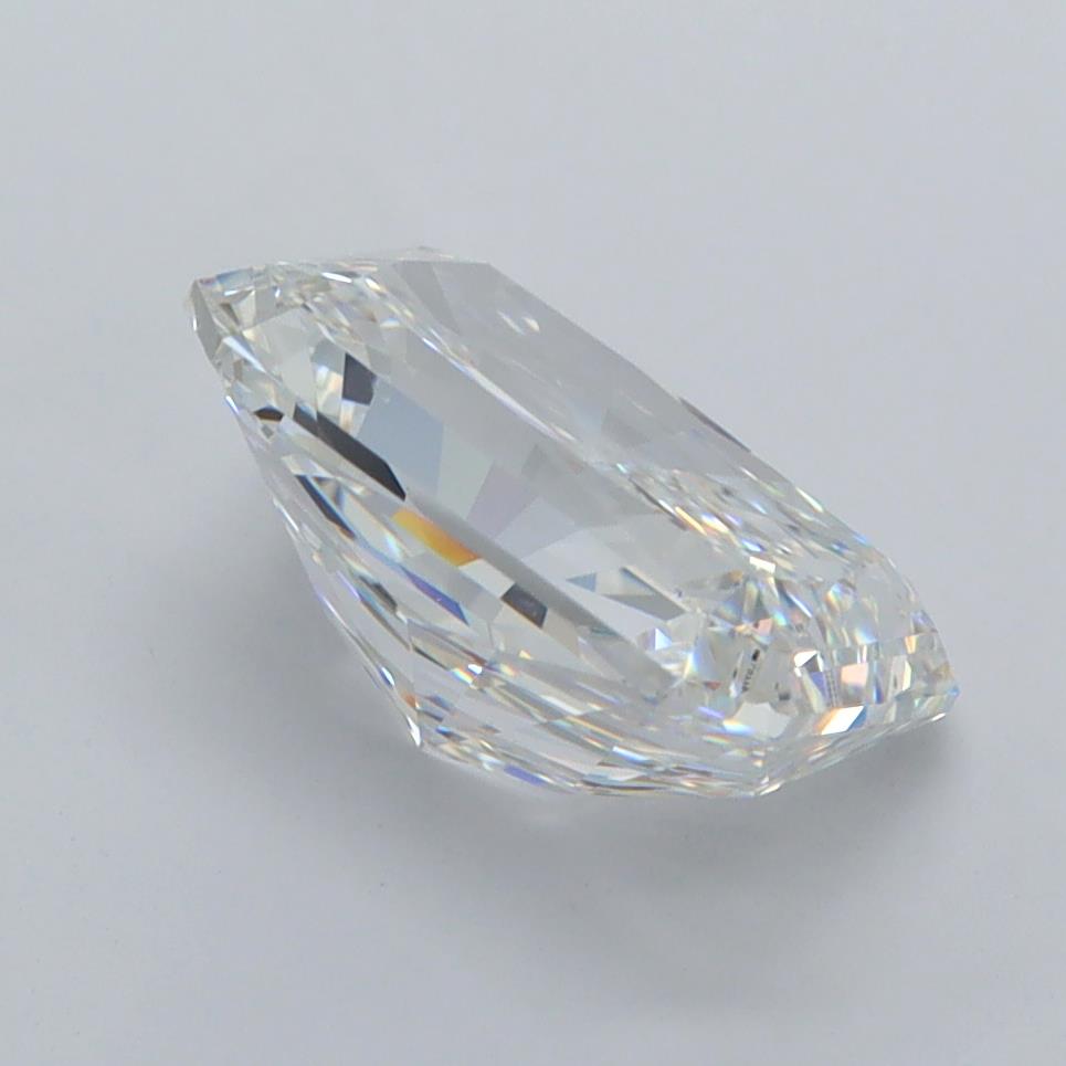 3.01 Carat Radiant Lab Diamond :: Greenstar spin frame 03