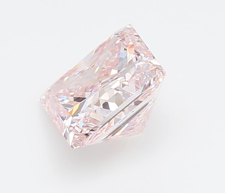 2.01 Carat Princess Lab Diamond :: Greenstar spin frame 07
