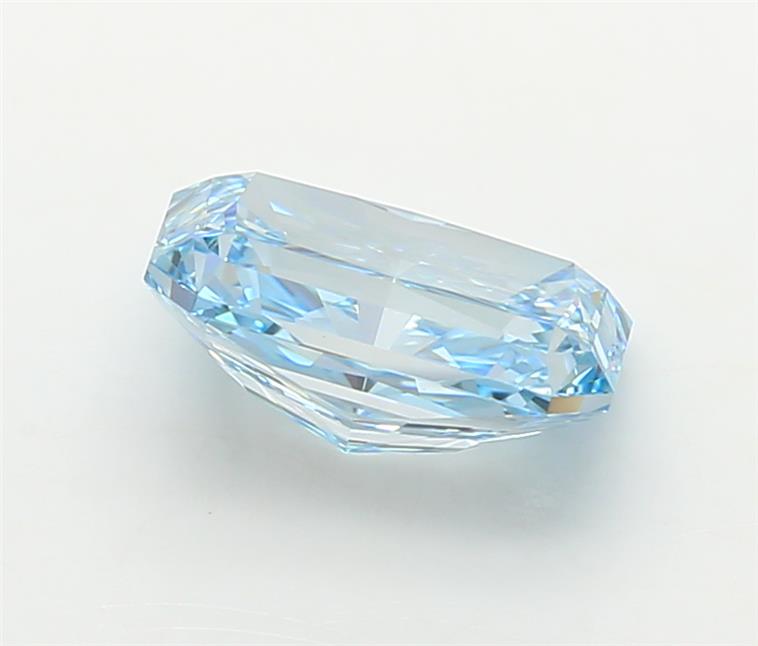 2.07 Carat Radiant Lab Diamond :: Greenstar spin frame 07