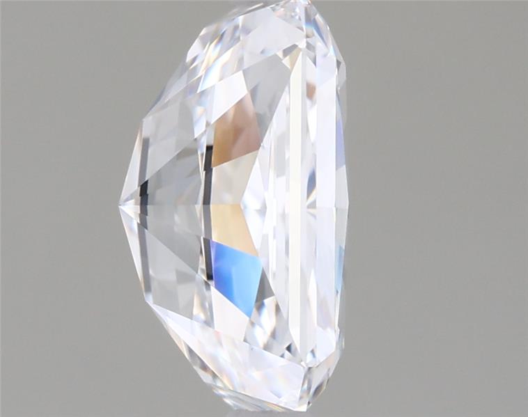 2.06 Carat Radiant Lab Diamond :: Greenstar spin frame 07