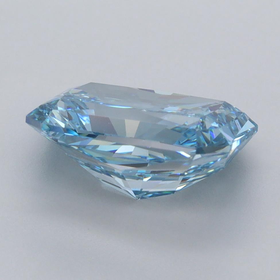 3.01 Carat Radiant Lab Diamond :: Greenstar spin frame 07