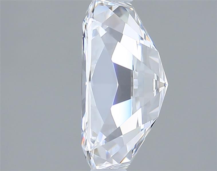 2.07 Carat Radiant Lab Diamond :: Greenstar spin frame 07