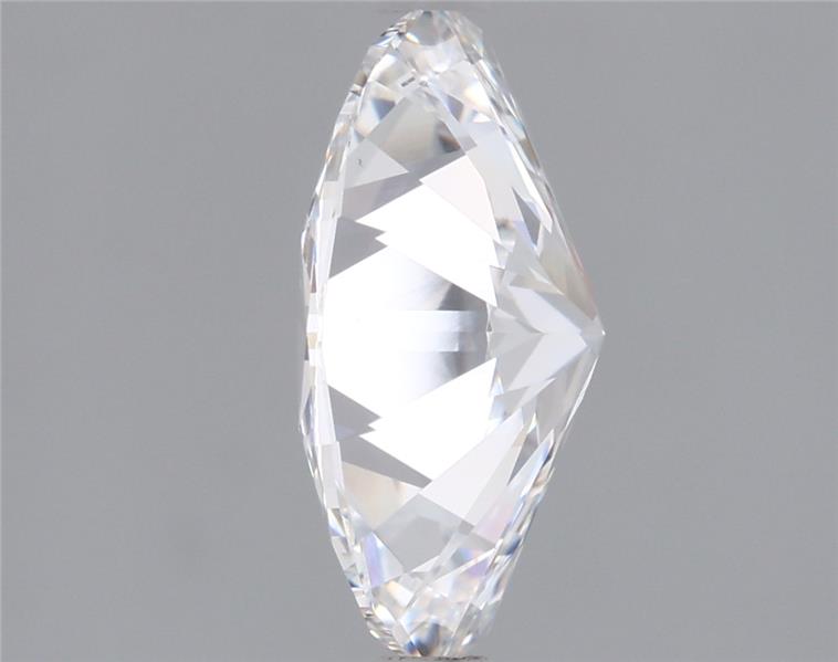 2.04 Carat Oval Lab Diamond :: Greenstar spin frame 07