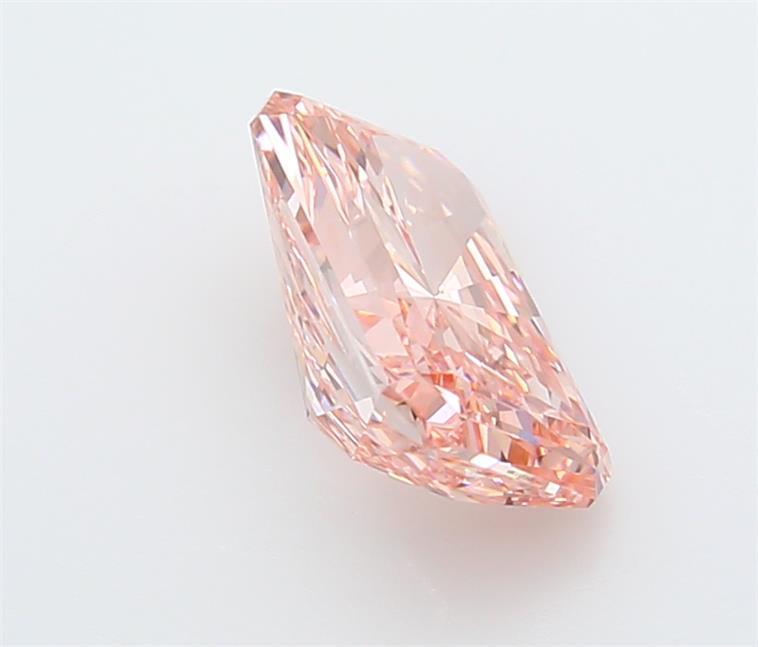 2.52 Carat Radiant Lab Diamond :: Greenstar spin frame 07