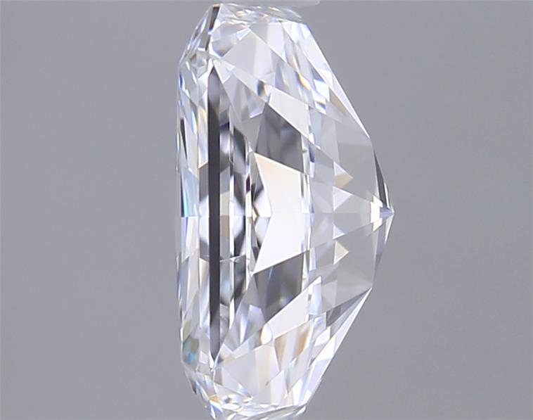 2.01 Carat Radiant Lab Diamond :: Greenstar spin frame 07