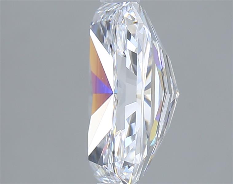 2.00 Carat Radiant Lab Diamond :: Greenstar spin frame 07