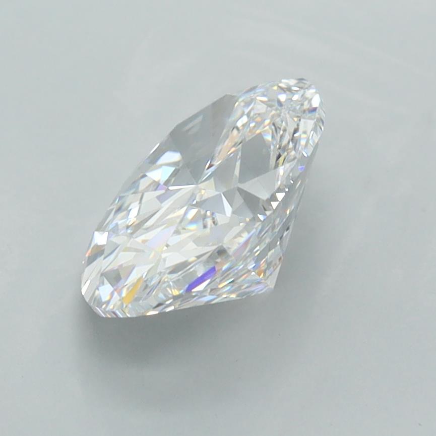 2.04 Carat Oval Lab Diamond :: Greenstar spin frame 07
