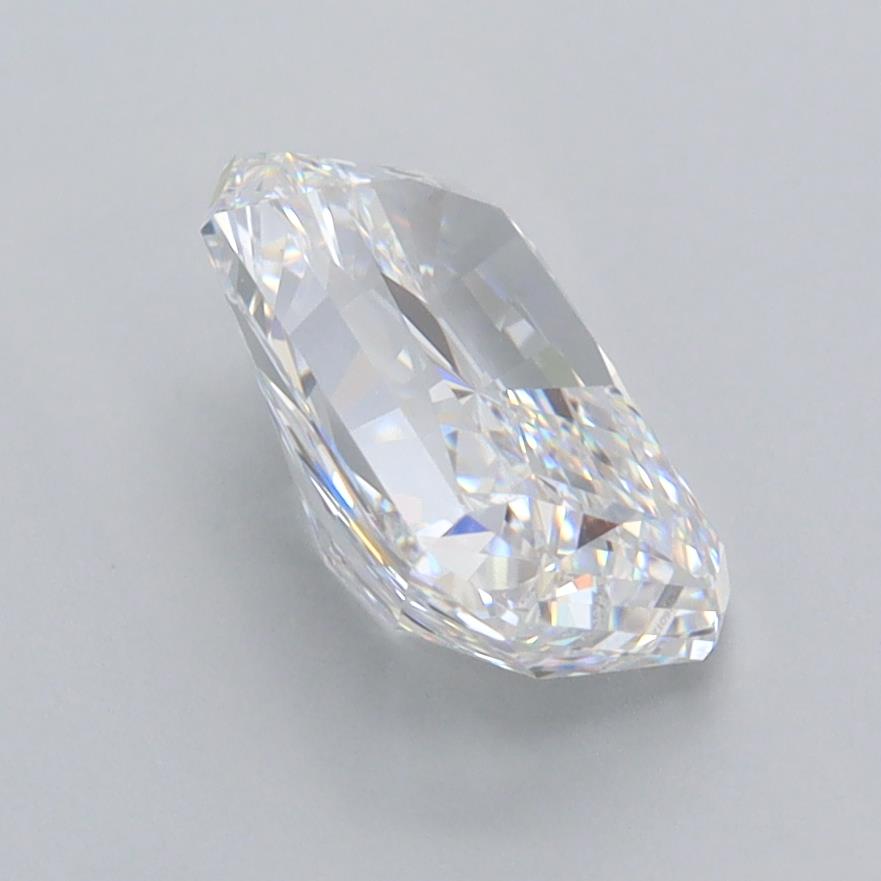 2.01 Carat Radiant Lab Diamond :: Greenstar spin frame 07