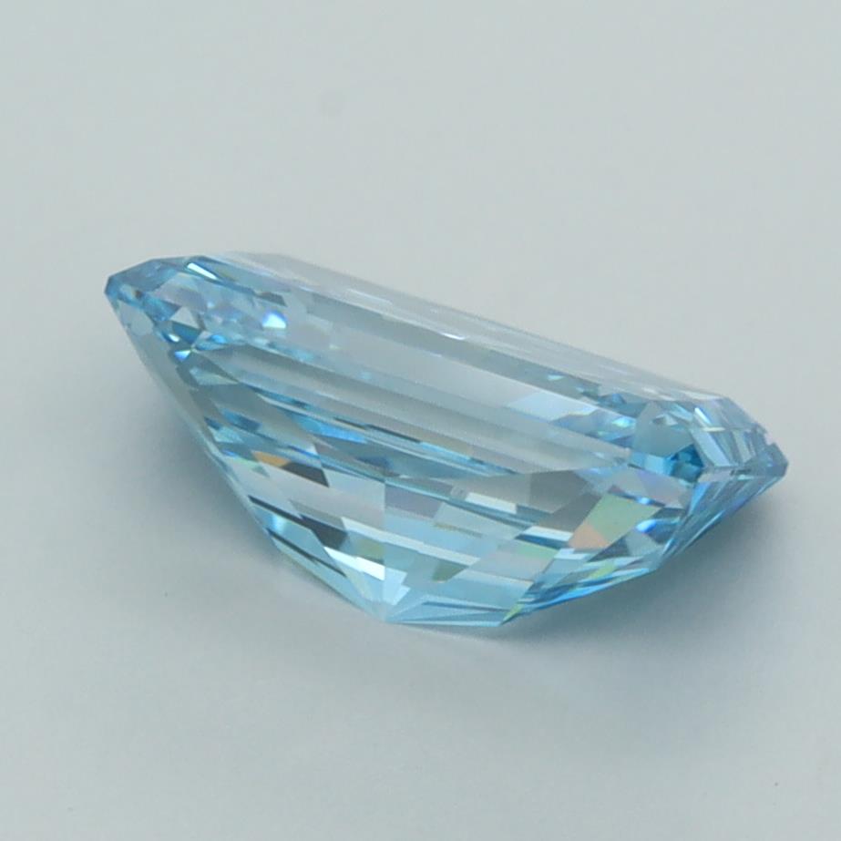 2.53 Carat Radiant Lab Diamond :: Greenstar spin frame 07