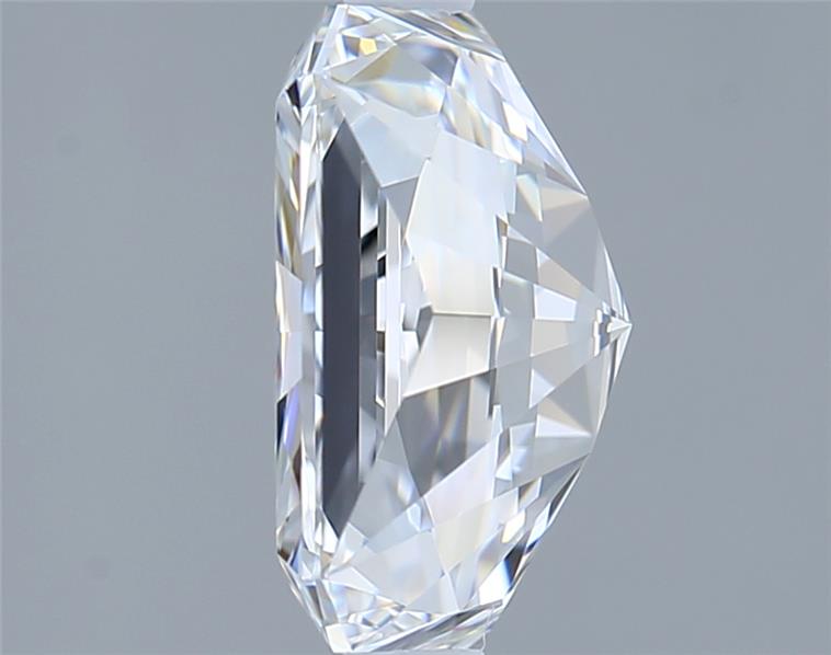 2.65 Carat Radiant Lab Diamond :: Greenstar spin frame 07
