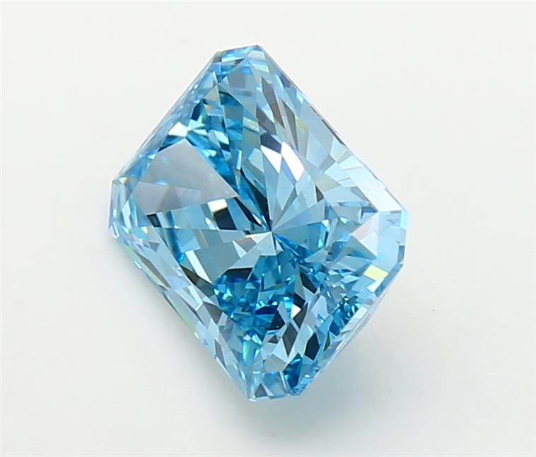 2.05 Carat Radiant Lab Diamond :: Greenstar spin frame 07