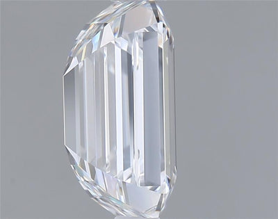 1.77 Carat Emerald Lab Diamond :: Greenstar spin frame 07