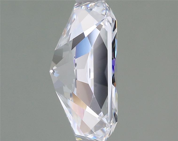 1.72 Carat Radiant Lab Diamond :: Greenstar spin frame 07