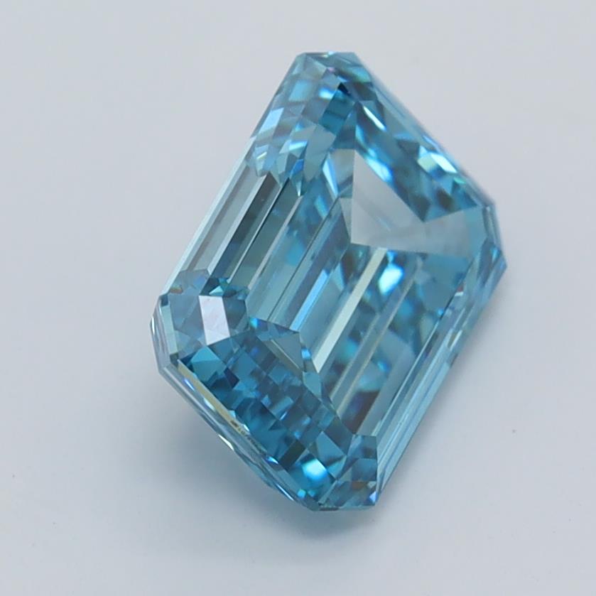 2.08 Carat Emerald Lab Diamond :: Greenstar spin frame 07