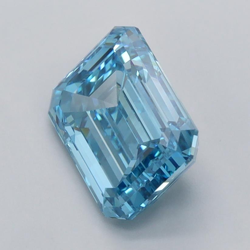 2.06 Carat Emerald Lab Diamond :: Greenstar spin frame 07