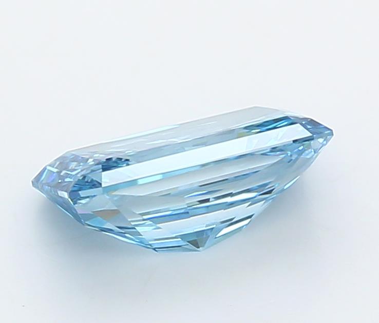 2.03 Carat Radiant Lab Diamond :: Greenstar spin frame 07