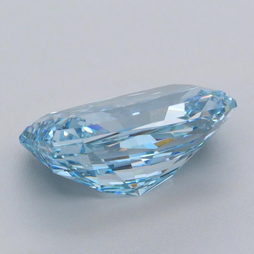 2.04 Carat Radiant Lab Diamond :: Greenstar spin frame 07
