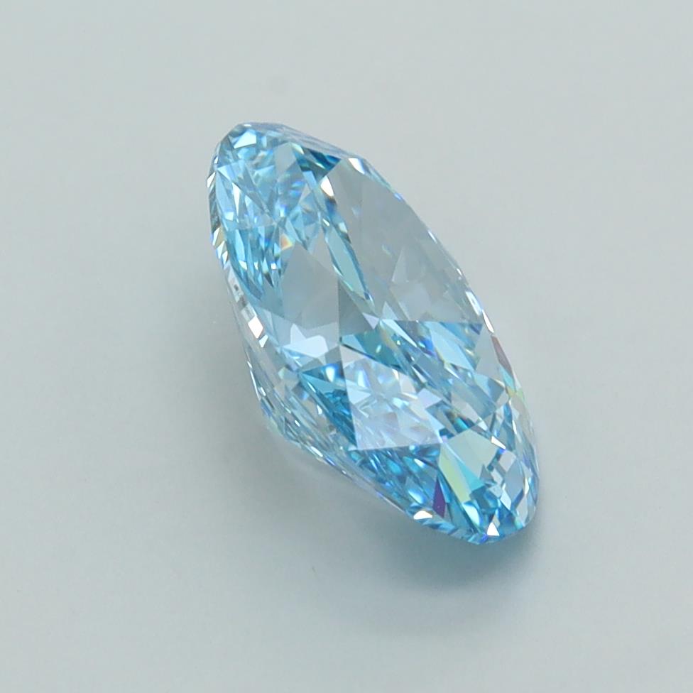 2.01 Carat Oval Lab Diamond :: Greenstar spin frame 07