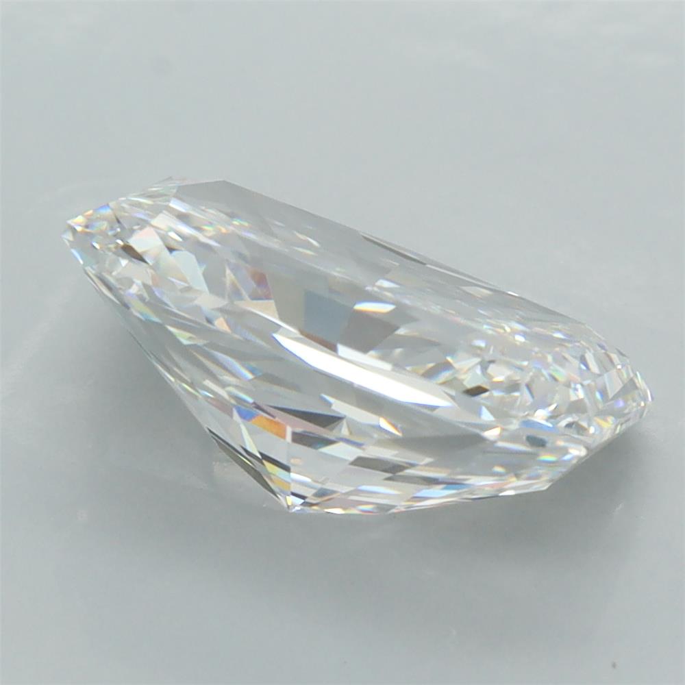 5.04 Carat Radiant Lab Diamond :: Greenstar spin frame 07