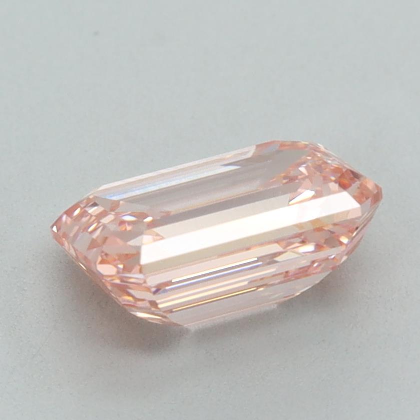 2.04 Carat Emerald Lab Diamond :: Greenstar spin frame 05