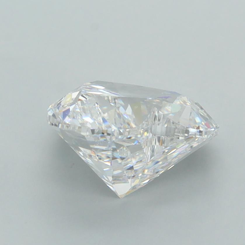 2.01 Carat Heart Lab Diamond :: Greenstar spin frame 05