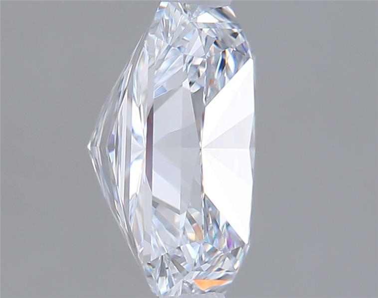 2.04 Carat Radiant Lab Diamond :: Greenstar spin frame 05
