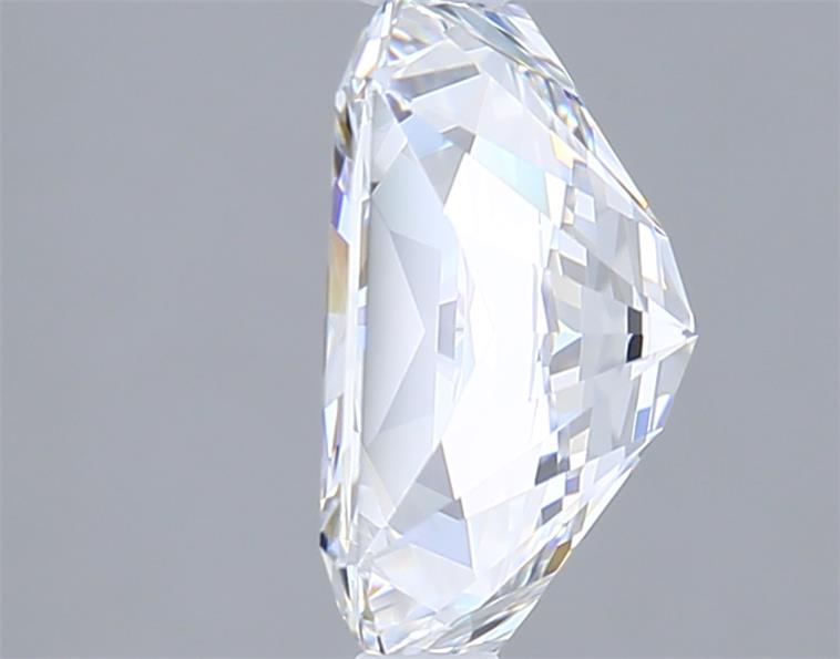 2.04 Carat Radiant Lab Diamond :: Greenstar spin frame 05
