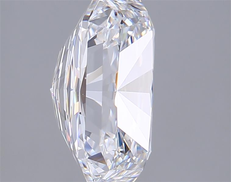 2.80 Carat Radiant Lab Diamond :: Greenstar spin frame 05