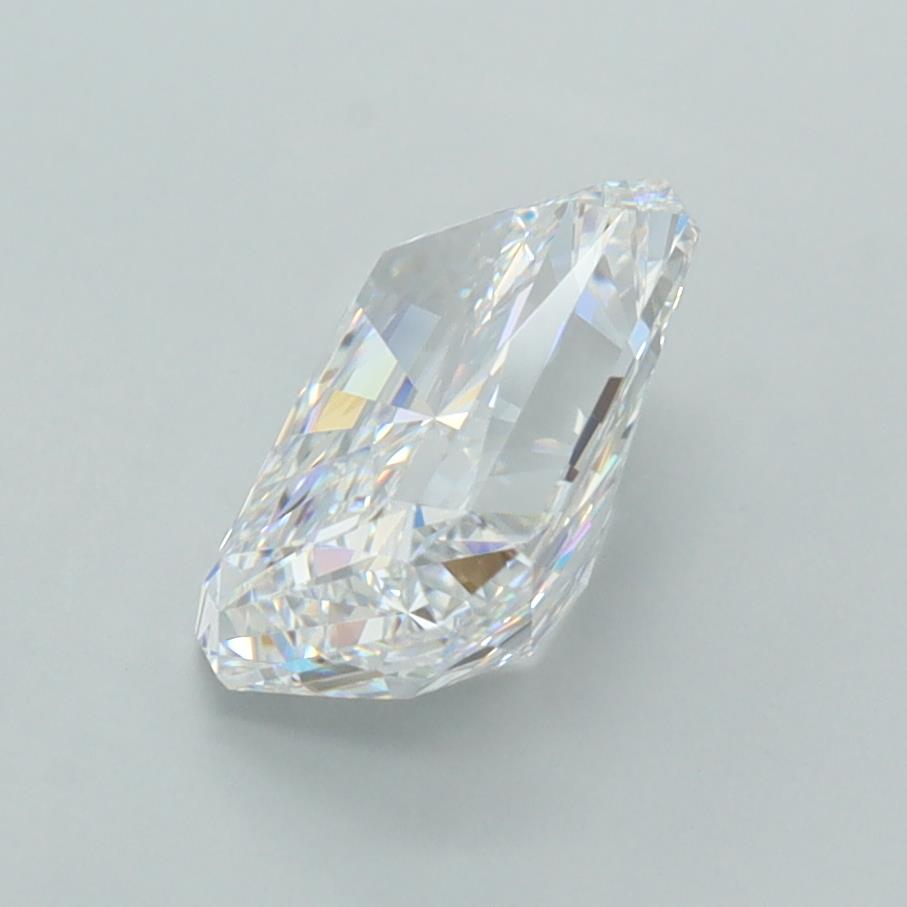 2.04 Carat Radiant Lab Diamond :: Greenstar spin frame 05