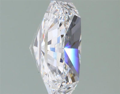2.26 Carat Radiant Lab Diamond :: Greenstar spin frame 05