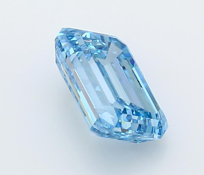 2.02 Carat Emerald Lab Diamond :: Greenstar spin frame 05
