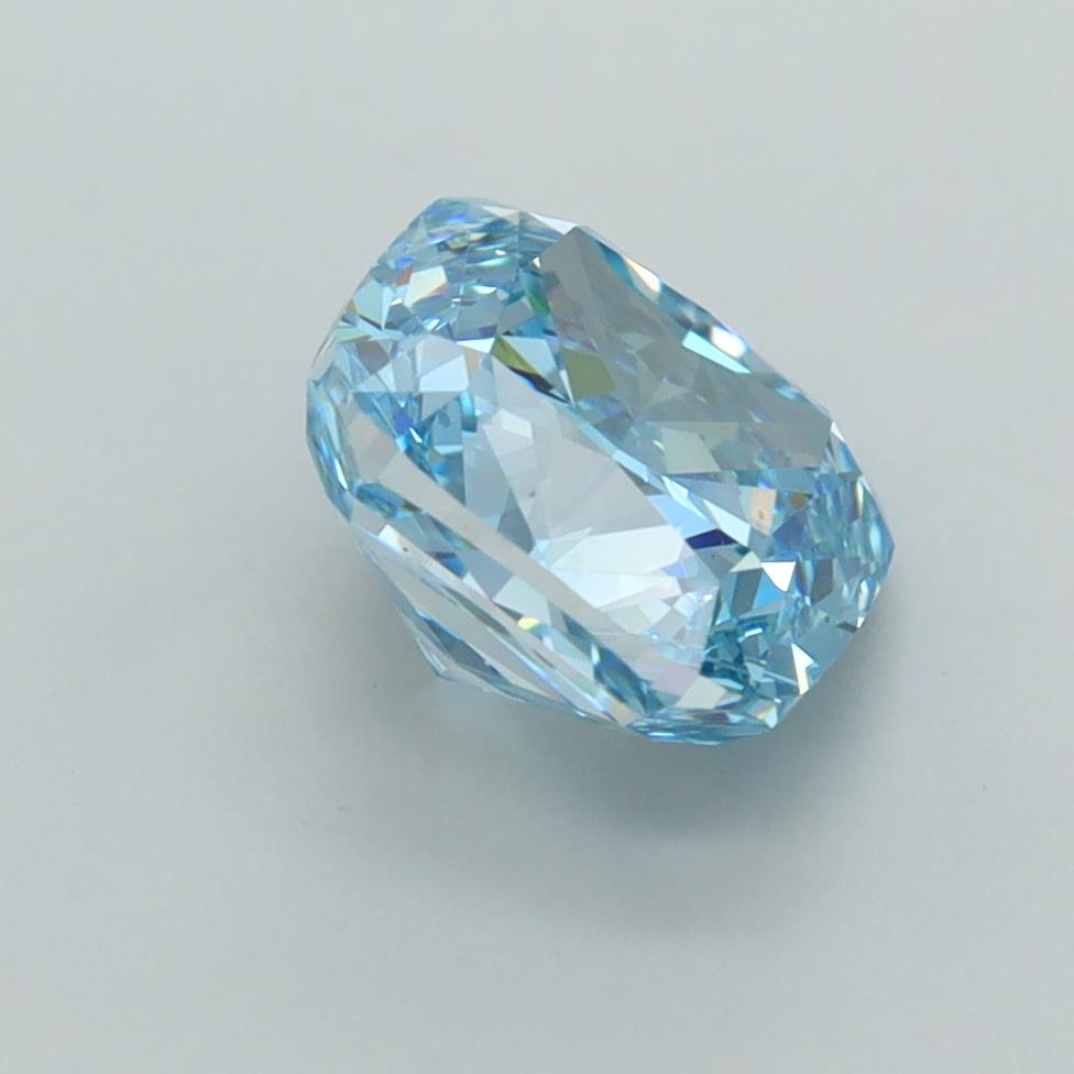 2.53 Carat Cushion Lab Diamond :: Greenstar spin frame 05