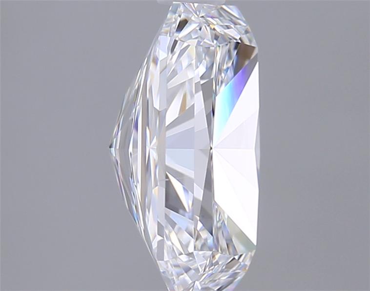 2.01 Carat Radiant Lab Diamond :: Greenstar spin frame 05