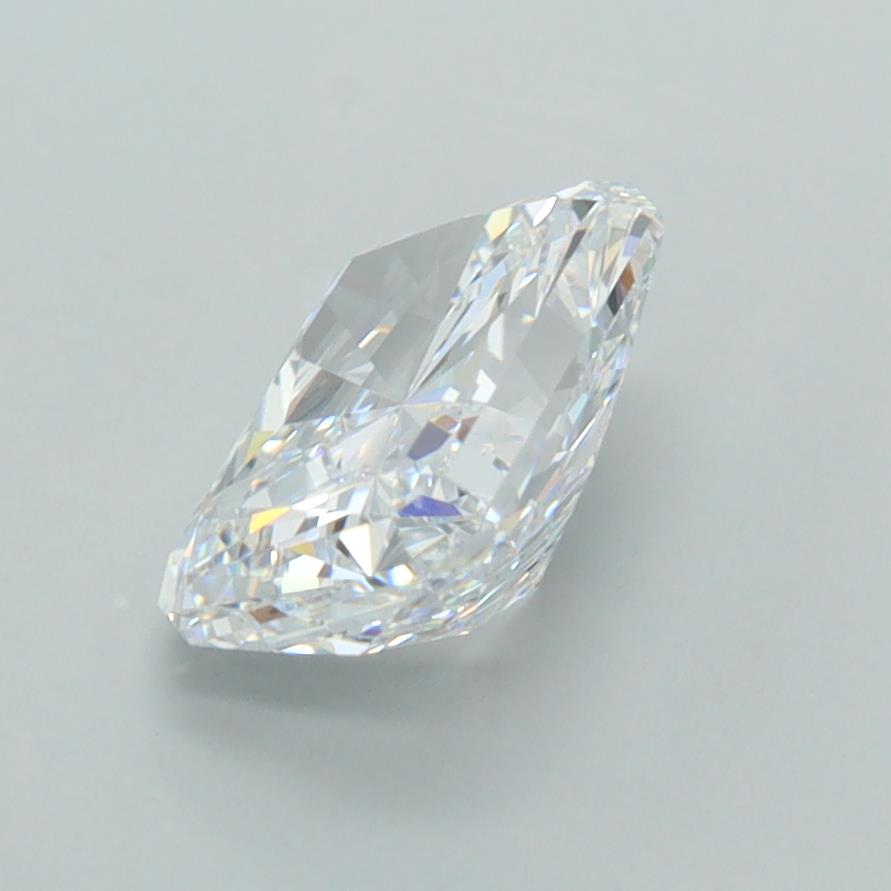 1.81 Carat Radiant Lab Diamond :: Greenstar spin frame 05