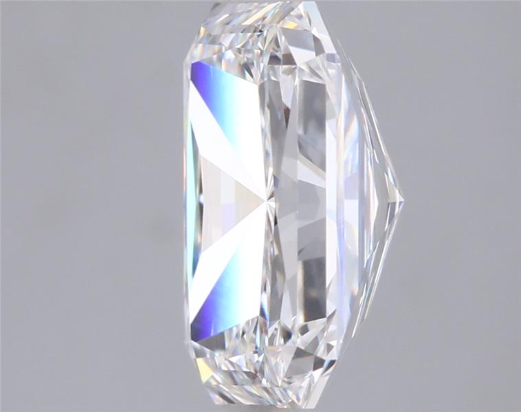 2.51 Carat Radiant Lab Diamond :: Greenstar spin frame 05