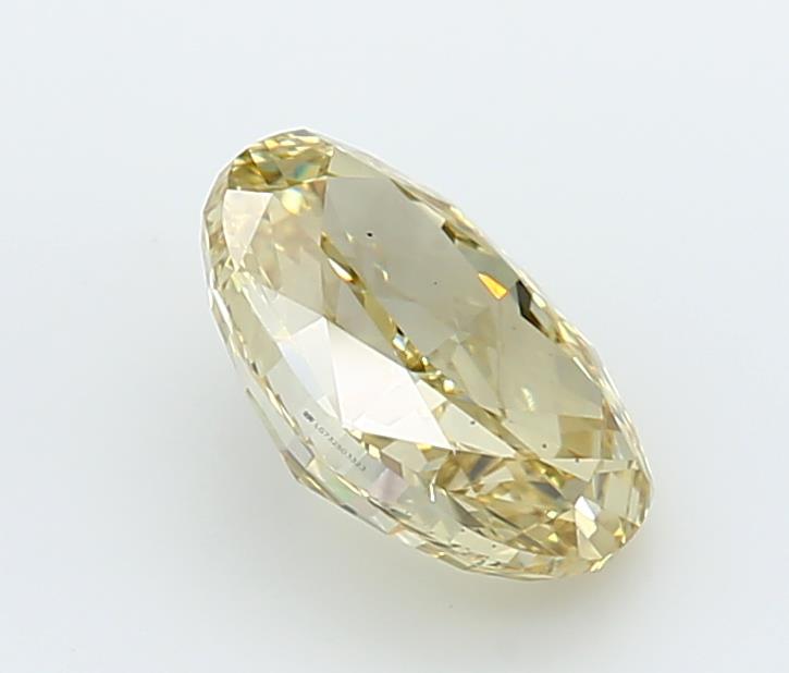 1.55 Carat Oval Lab Diamond :: Greenstar spin frame 05
