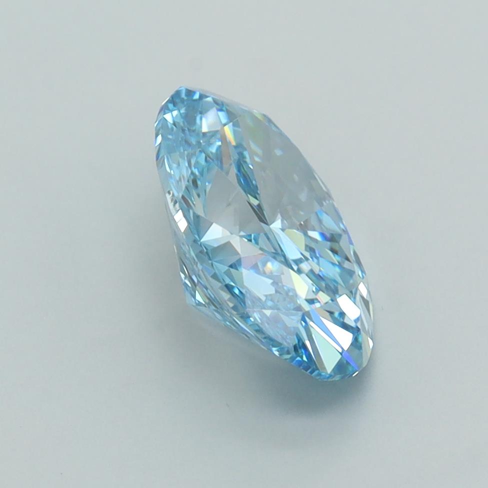 2.01 Carat Oval Lab Diamond :: Greenstar spin frame 05