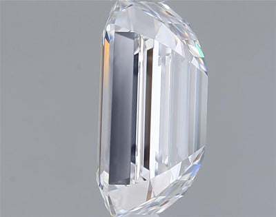 1.77 Carat Emerald Lab Diamond :: Greenstar spin frame 05