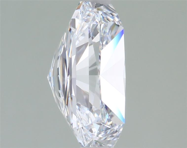 2.17 Carat Radiant Lab Diamond :: Greenstar spin frame 05