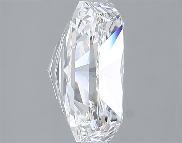 3.04 Carat Radiant Lab Diamond :: Greenstar spin frame 05