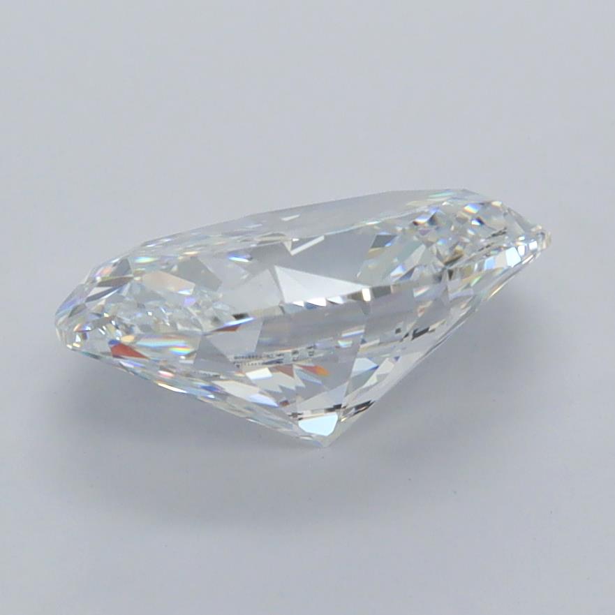 2.06 Carat Oval Lab Diamond :: Greenstar spin frame 05