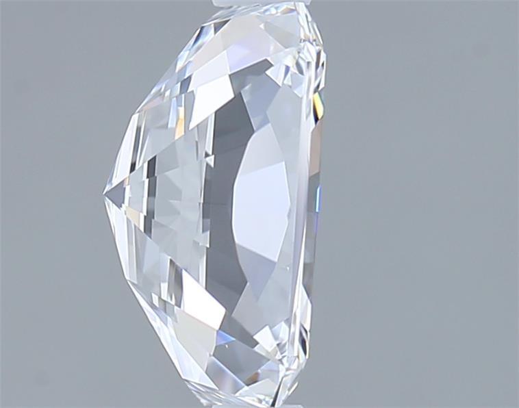 2.01 Carat Radiant Lab Diamond :: Greenstar spin frame 05