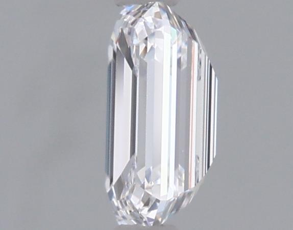 0.50 Carat Emerald Lab Diamond :: Greenstar spin frame 05