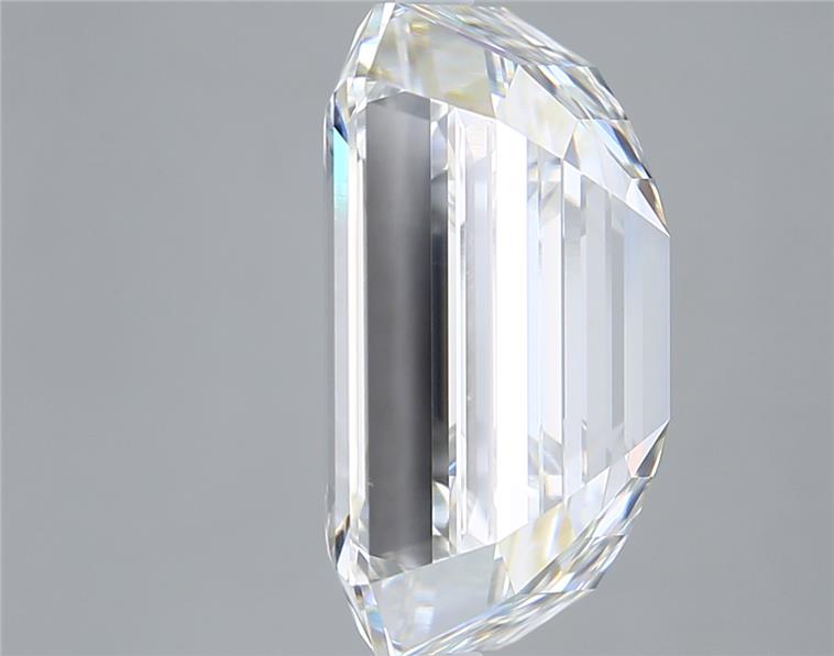12.18 Carat Emerald Lab Diamond :: Greenstar spin frame 05
