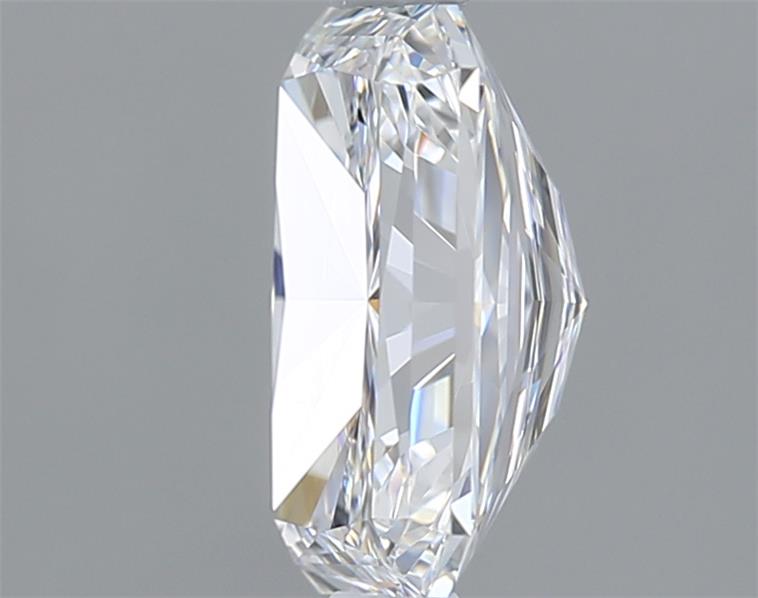 2.06 Carat Radiant Lab Diamond :: Greenstar spin frame 05