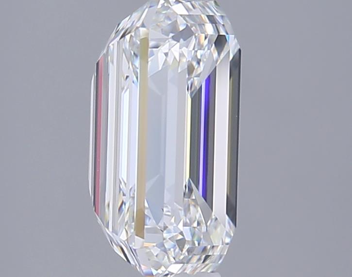 2.95 Carat Emerald Lab Diamond :: Greenstar spin frame 05