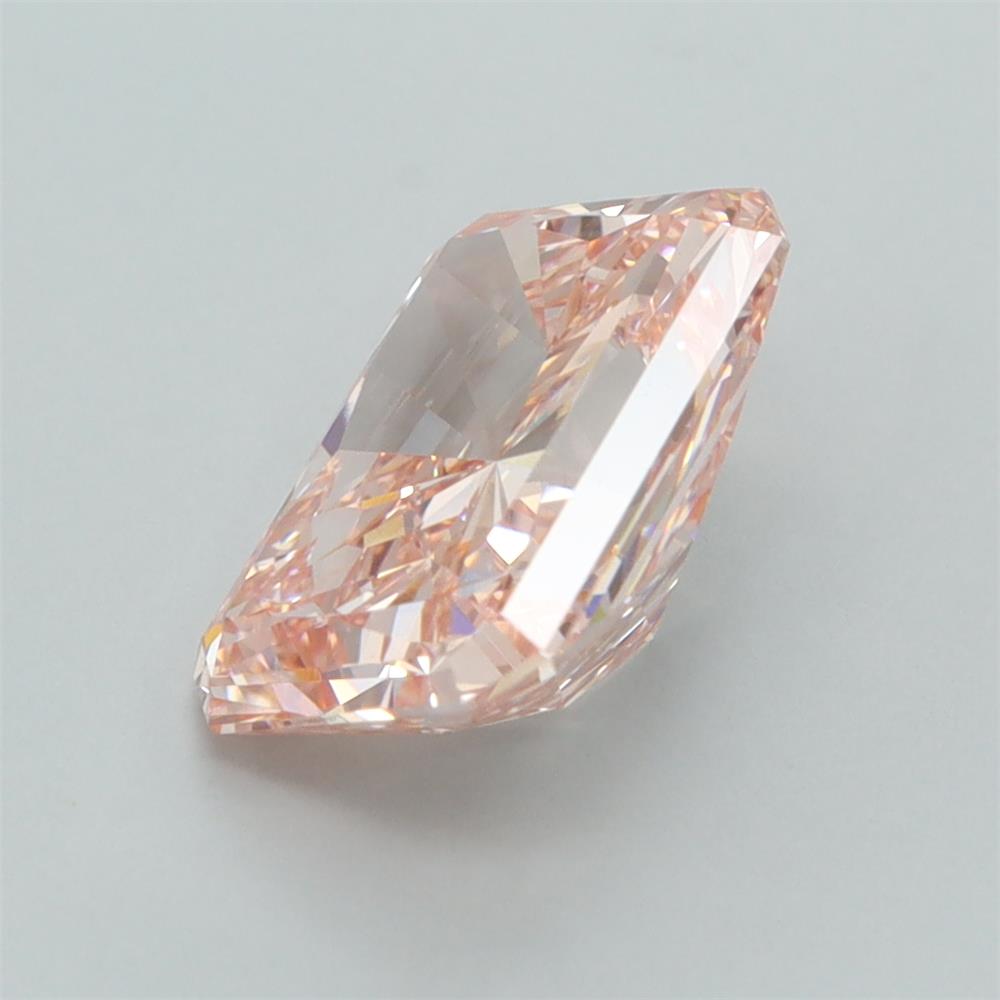 3.04 Carat Radiant Lab Diamond :: Greenstar spin frame 05