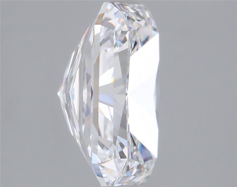 3.11 Carat Radiant Lab Diamond :: Greenstar spin frame 05