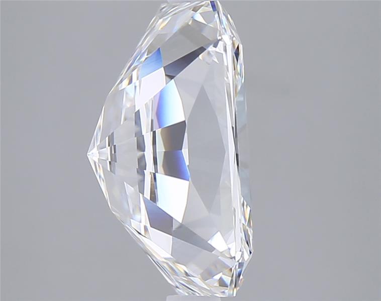5.02 Carat Radiant Lab Diamond :: Greenstar spin frame 06