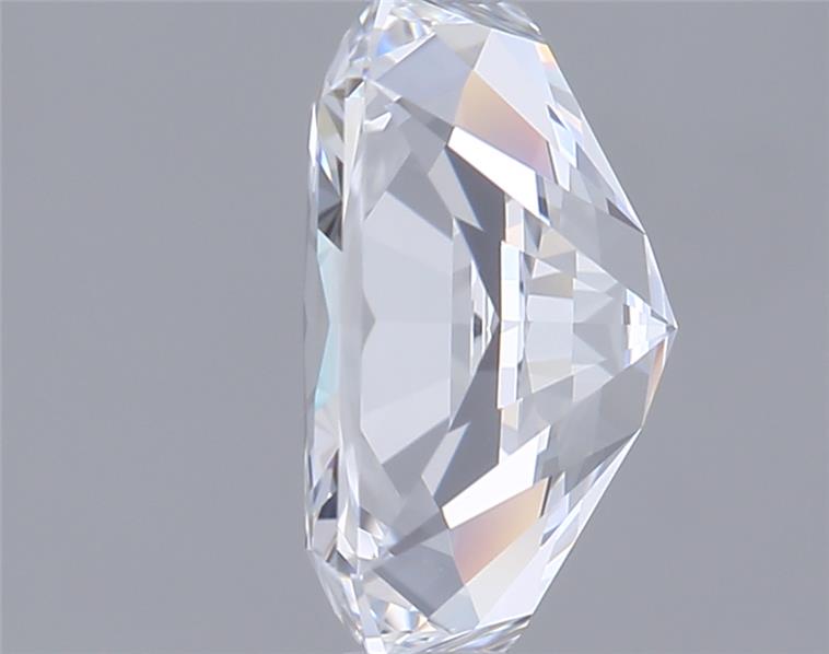 1.77 Carat Radiant Lab Diamond :: Greenstar spin frame 06